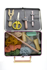 KNITTING KIT IN TIN CASE CRAFT KIT