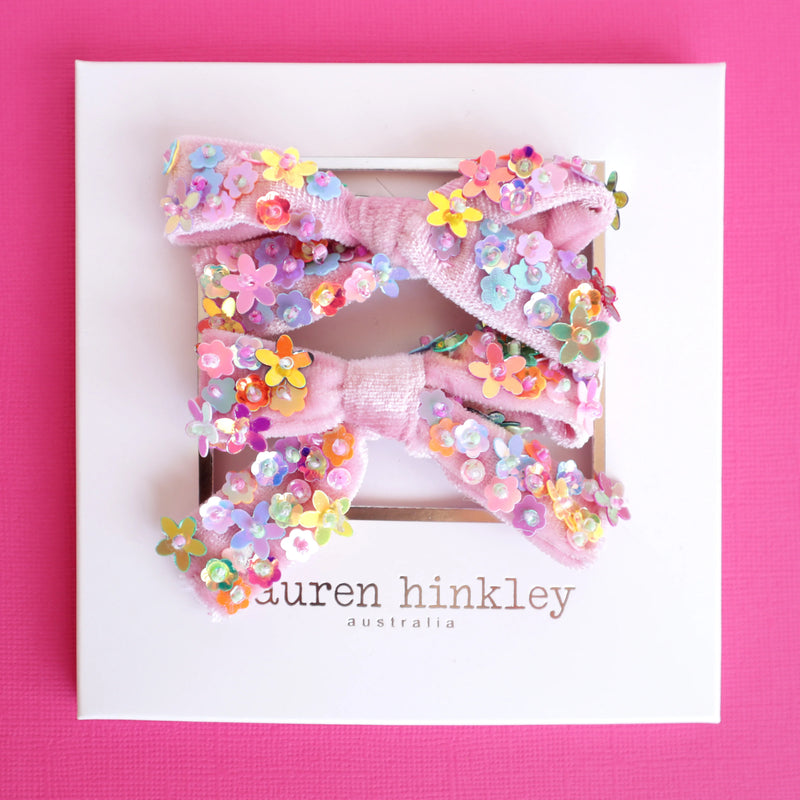 FLORAL SEQUIN BOW CLIP