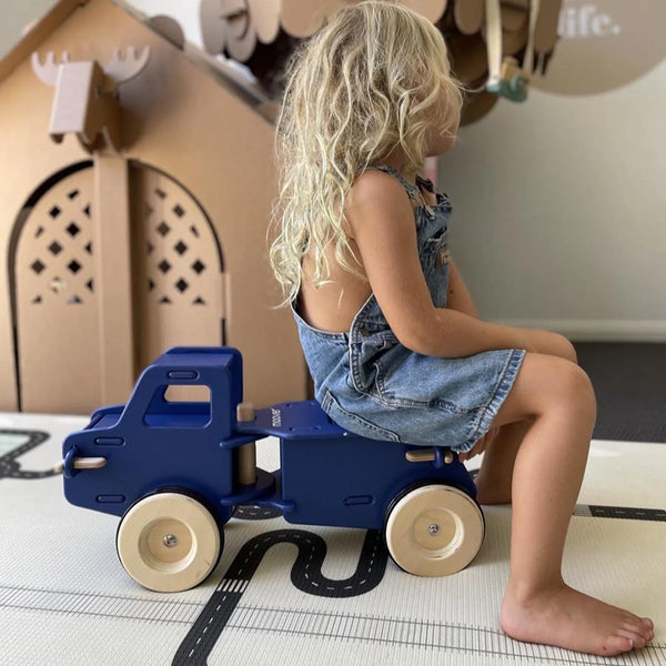 DUMP TRUCK - Blue