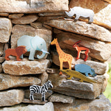 SAFARI ANIMALS DISPLAY SHELF SET