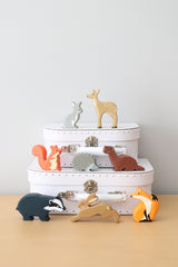 WOODLAND ANIMALS DISPLAY SHELF SET