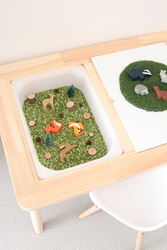 WOODLAND ANIMALS DISPLAY SHELF SET