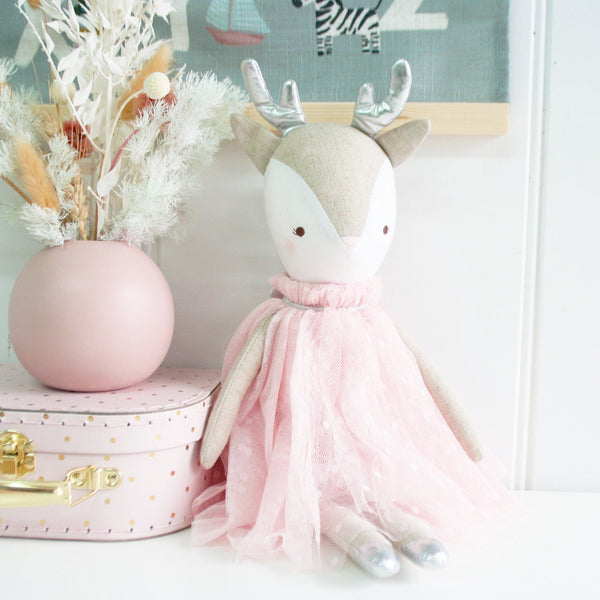 ANGELICA REINDEER PALE PINK - 43cm