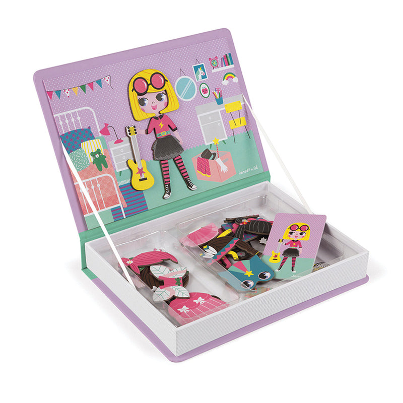 GIRLS DRESS UP MAGNETIBOOK