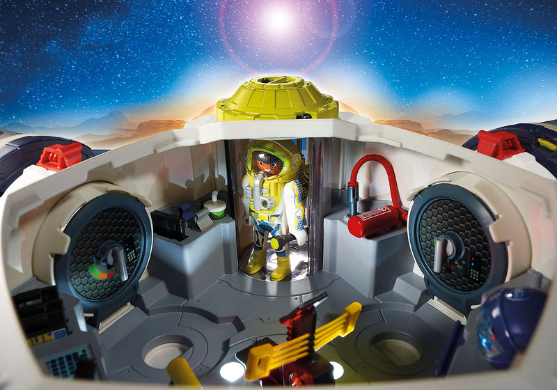 MARS SPACE STATION