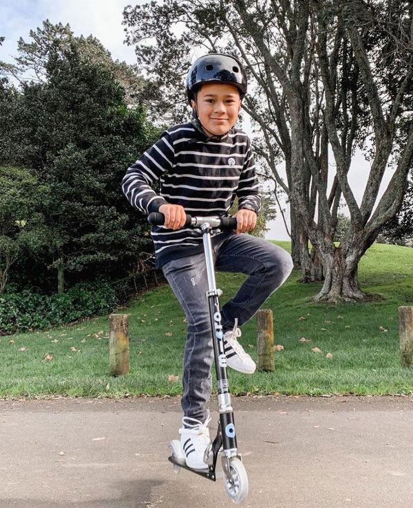 SPRITE SCOOTER - Black