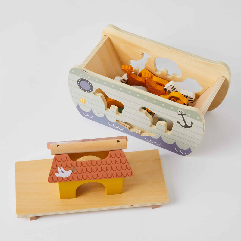 NOAH’S ARK SHAPE SORTER
