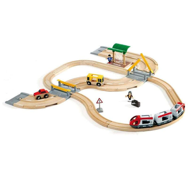 RAIL AND ROAD TRAVEL SET - 33 pieces