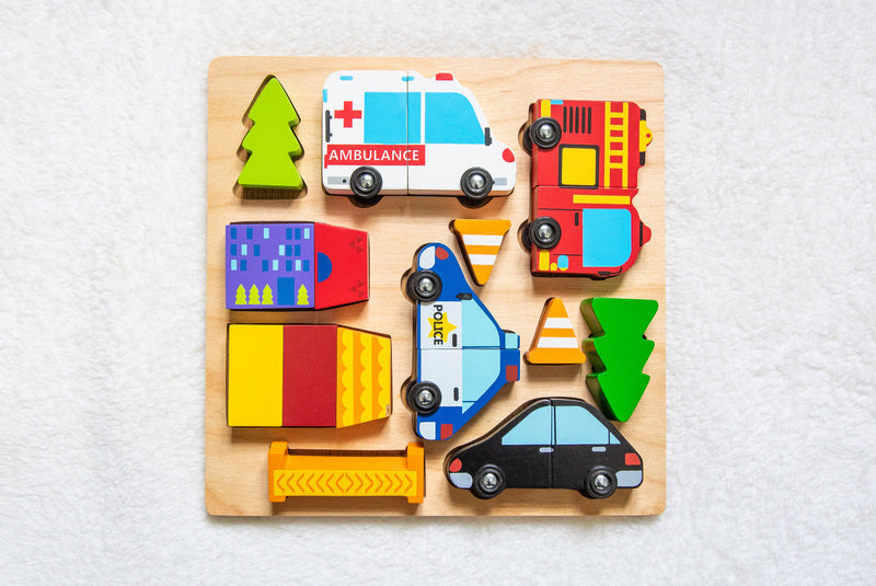 VEHICLE PUZZLE WITH MAGNETS