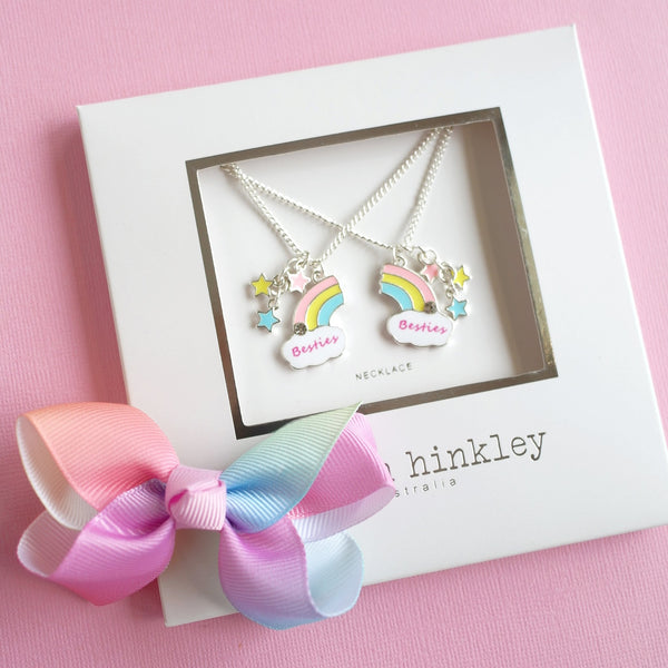 BESTIES Necklace Set